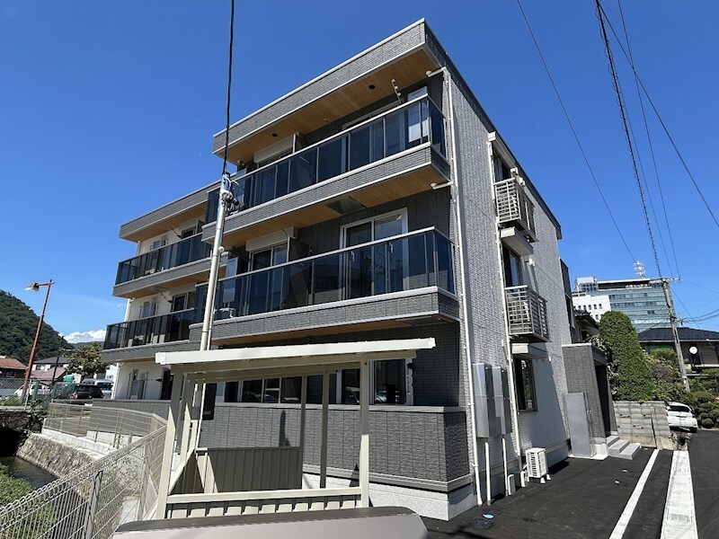 市役所前駅 徒歩13分 2階の物件外観写真