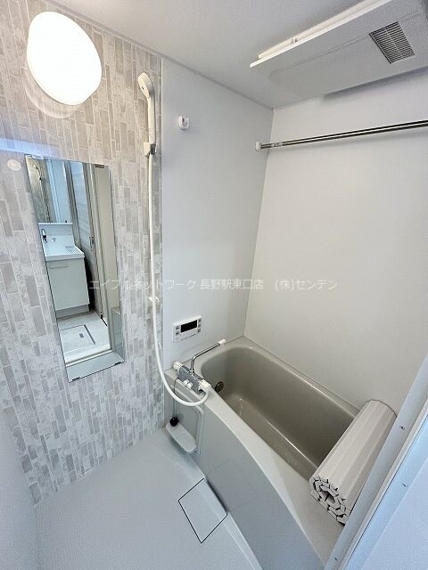 市役所前駅 徒歩13分 2階の物件内観写真