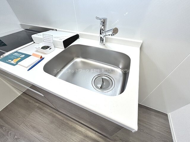 市役所前駅 徒歩13分 2階の物件内観写真