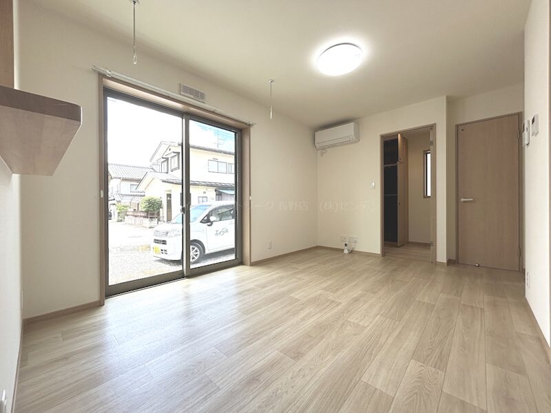 ユアメゾン小島の物件内観写真