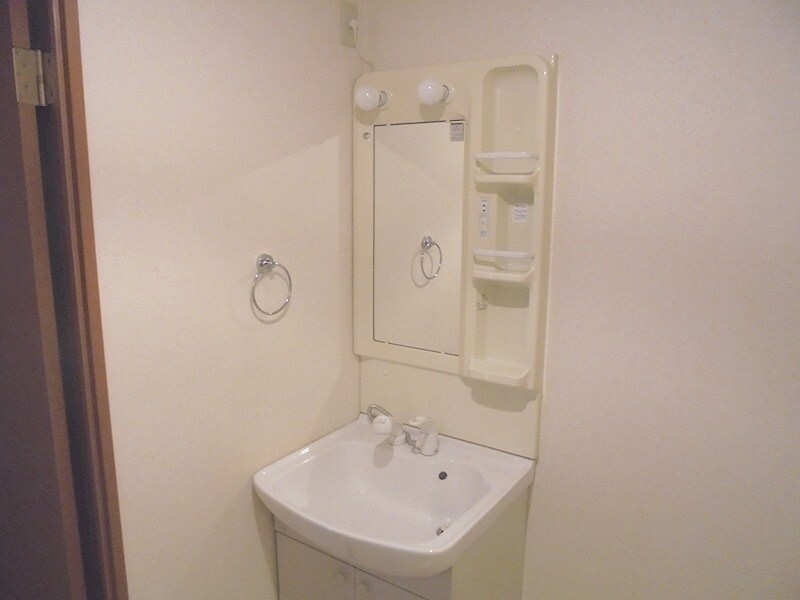 ドゥープランタンＡの物件内観写真