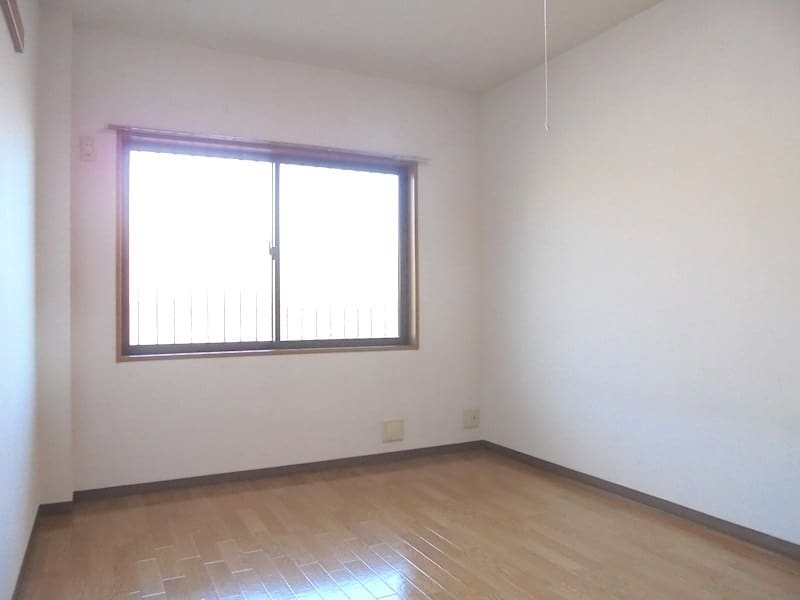 ドゥープランタンＡの物件内観写真