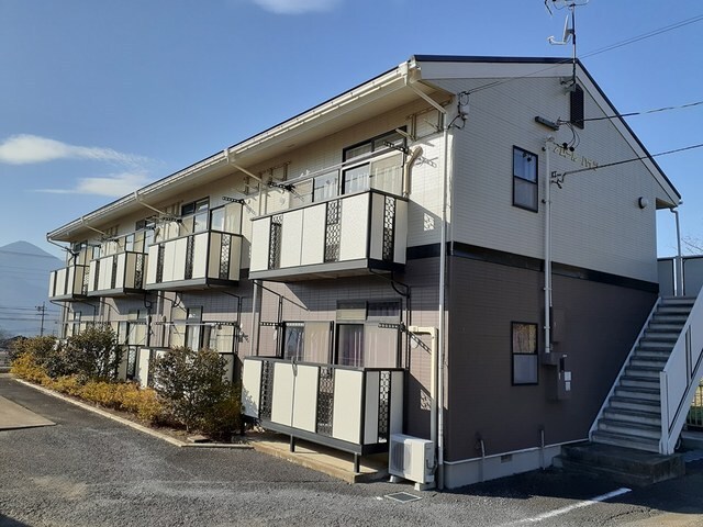 アムールハイツの物件外観写真