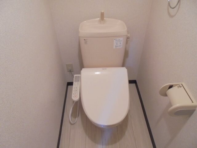 サープラス柳の物件内観写真