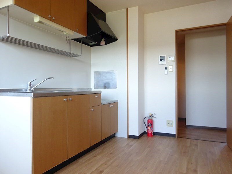 サープラス柳の物件内観写真