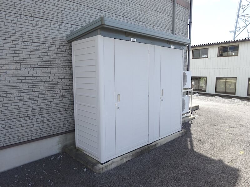 サープラス柳の物件内観写真