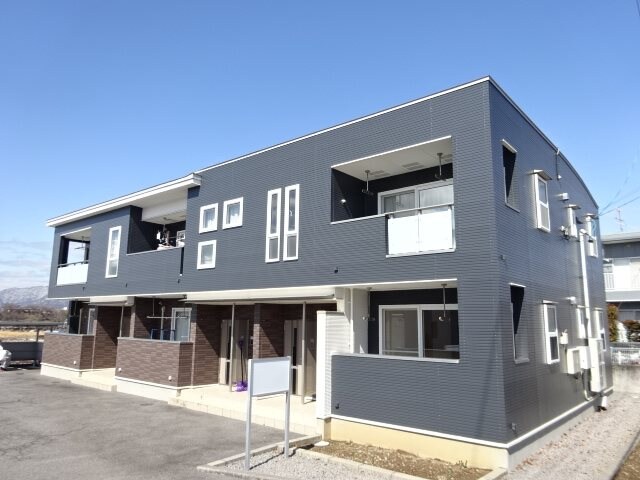 ヴィラカリーノの物件外観写真