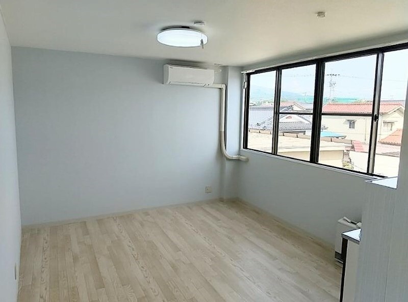 ルミエール常田の物件内観写真