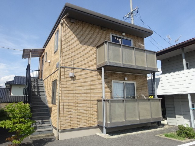 宝レジデンスの物件外観写真