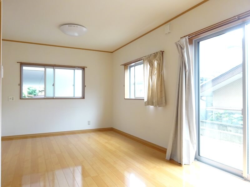 中央5丁目戸建の物件内観写真