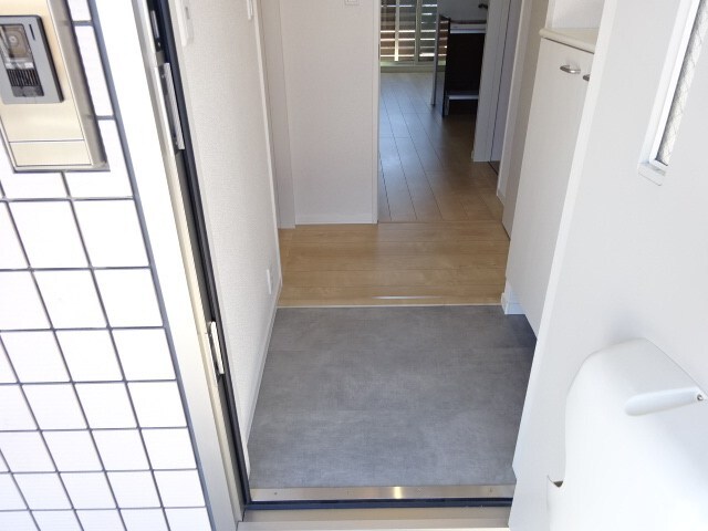 シャン・カマラードＦ棟の物件内観写真