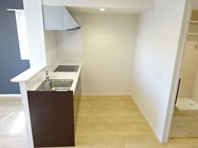 シャン・カマラードＦ棟の物件内観写真