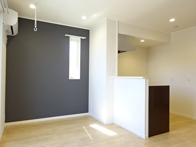 シャン・カマラードＦ棟の物件内観写真