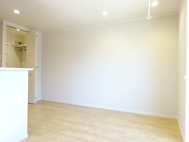 シャン・カマラードＦ棟の物件内観写真