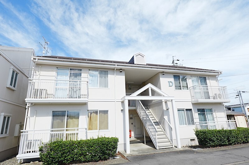 ファーストフレグランスD棟の物件外観写真