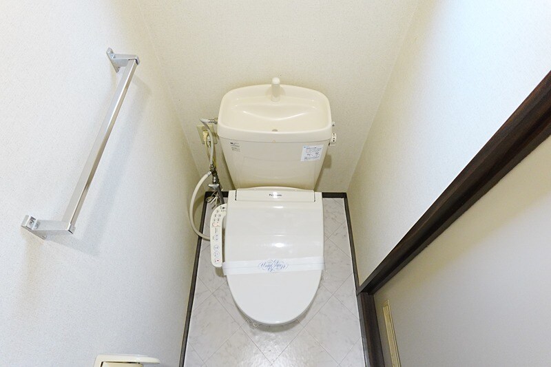 ファーストフレグランスD棟の物件内観写真