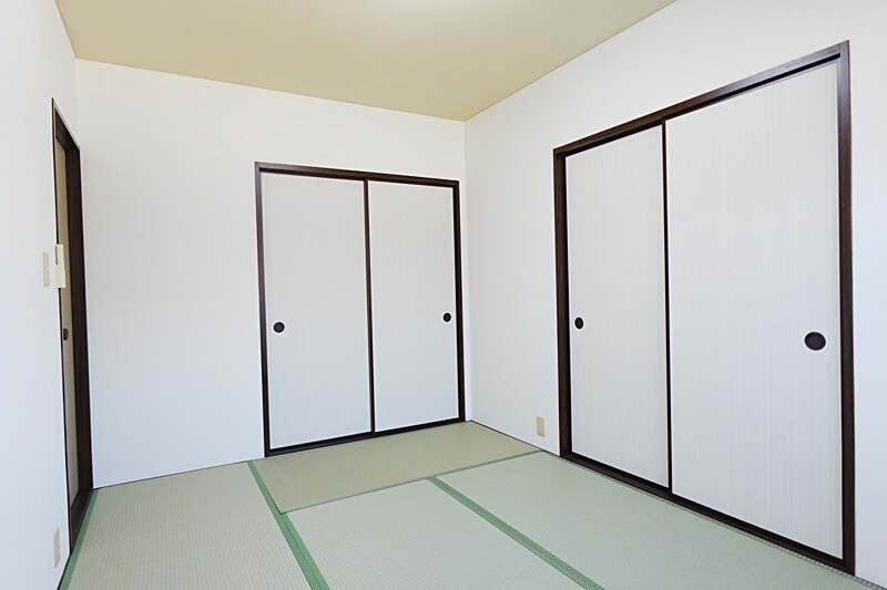 ファーストフレグランスD棟の物件内観写真