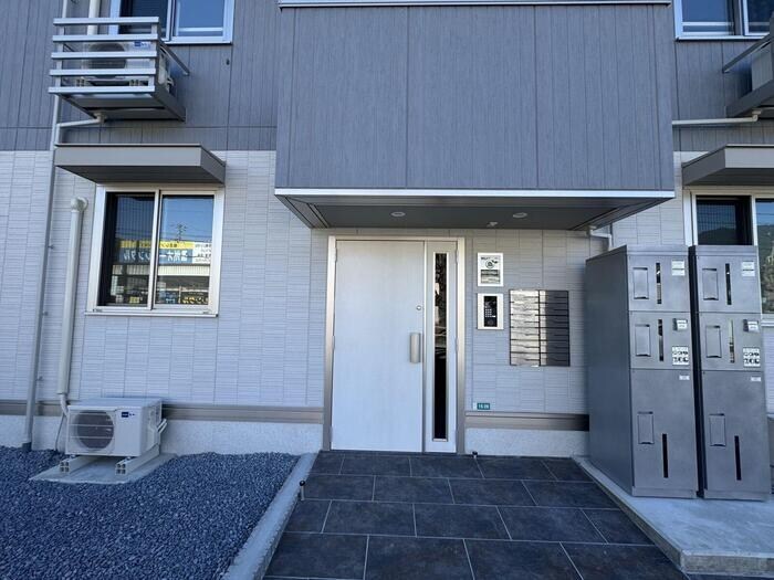 トリシア八幡の物件内観写真