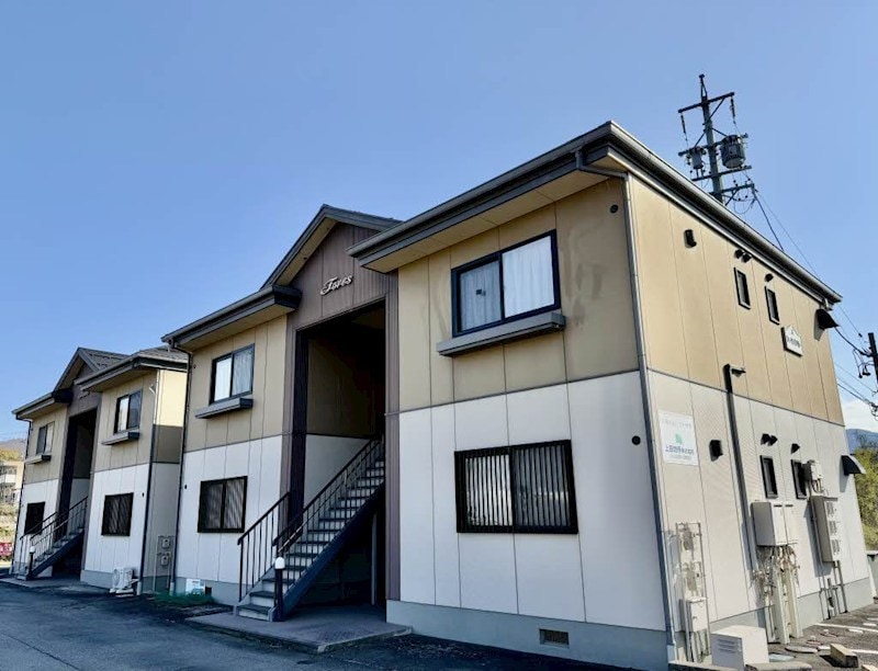 フォーレスサンリバーAの物件外観写真