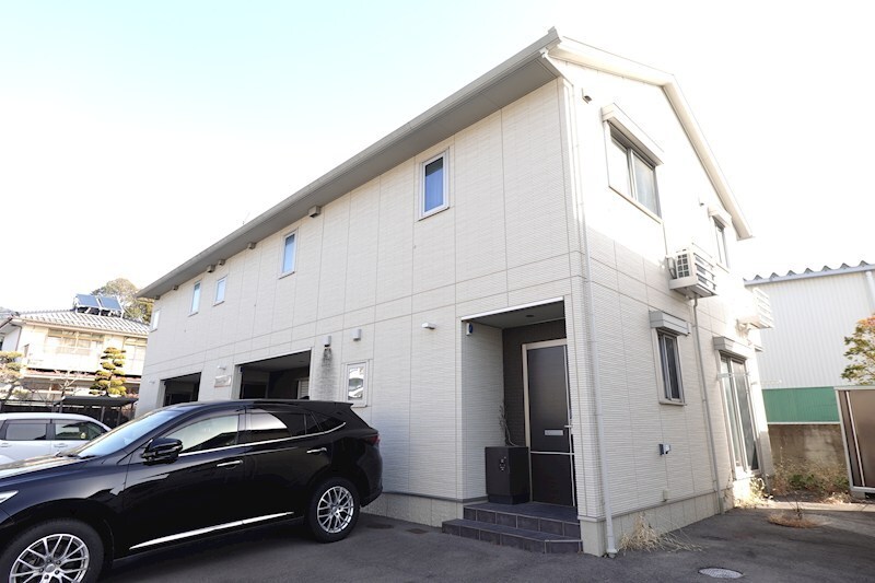 グランサンクIVの物件外観写真