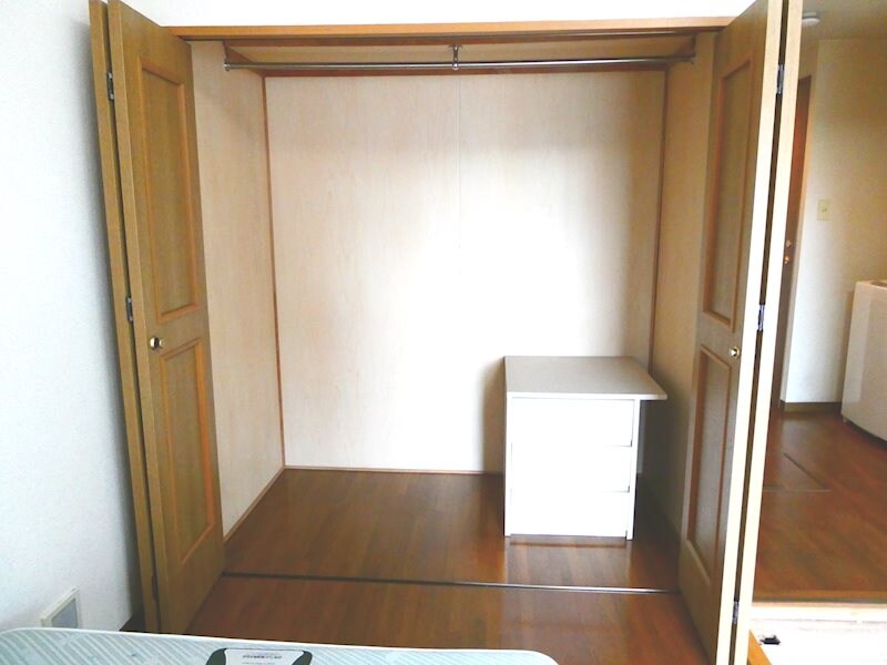 グランディオーゼナガノの物件内観写真