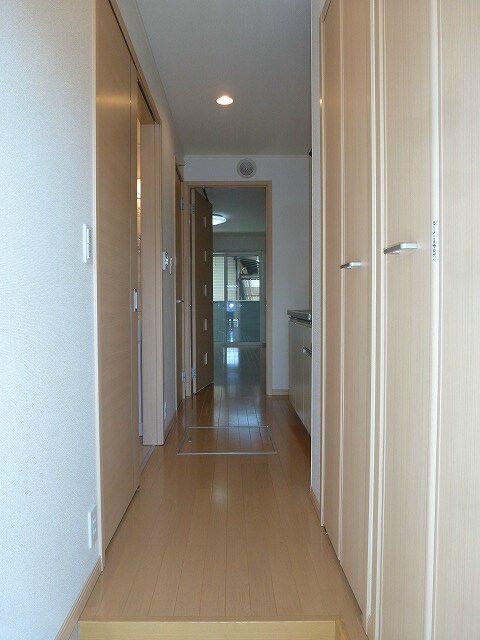 シャロル若里の物件内観写真