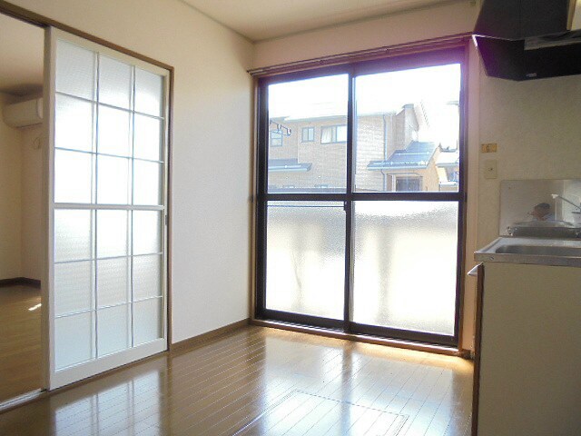 三才パレスAの物件内観写真