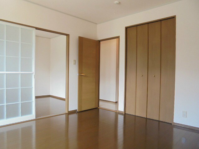 三才パレスAの物件内観写真