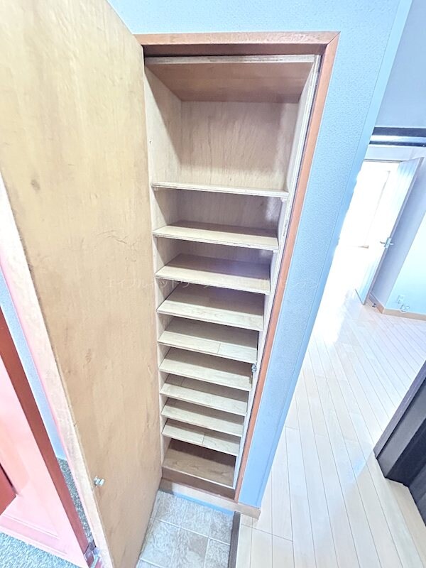 ヤングハイツの物件内観写真