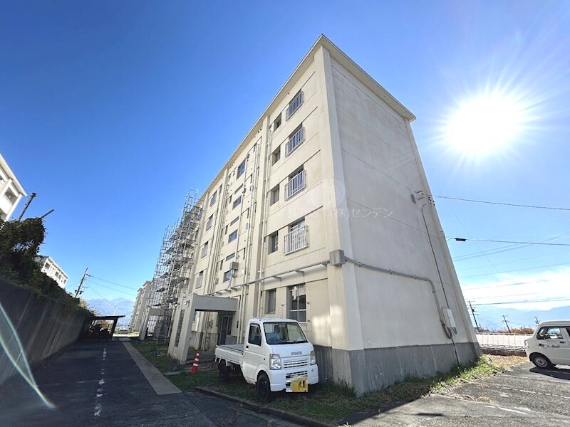 ヒルトップ長野4号棟の物件外観写真
