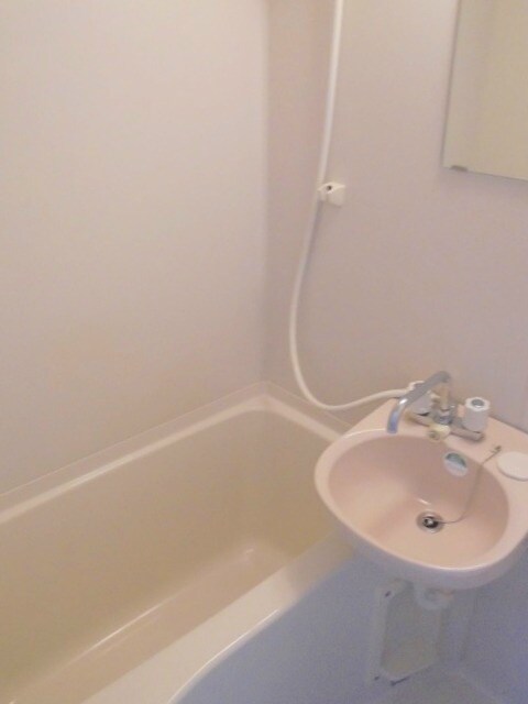 レヂデンス・ナガノの物件内観写真