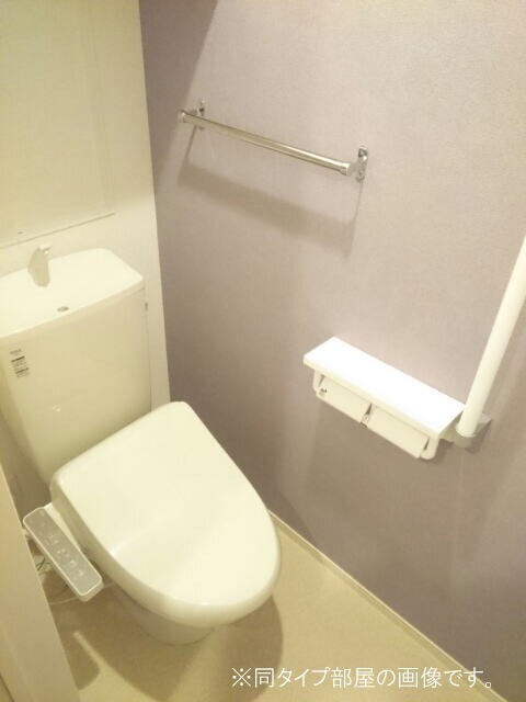 シャルマンBの物件内観写真