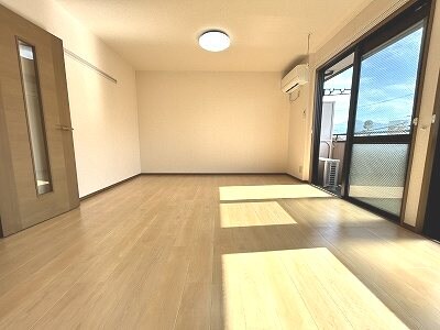 フェニックス・ＳＩＢの物件内観写真