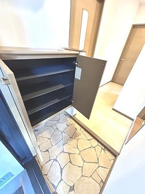 フェニックス・ＳＩＢの物件内観写真