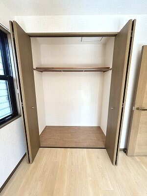 フェニックス・ＳＩＢの物件内観写真