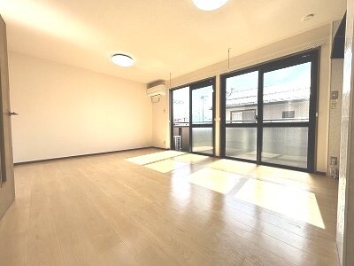 フェニックス・ＳＩＢの物件内観写真