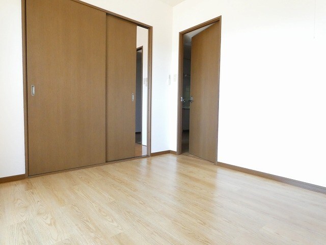 エステートマンション見晴の物件内観写真