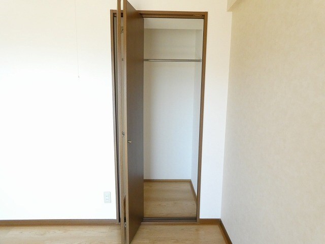 エステートマンション見晴の物件内観写真