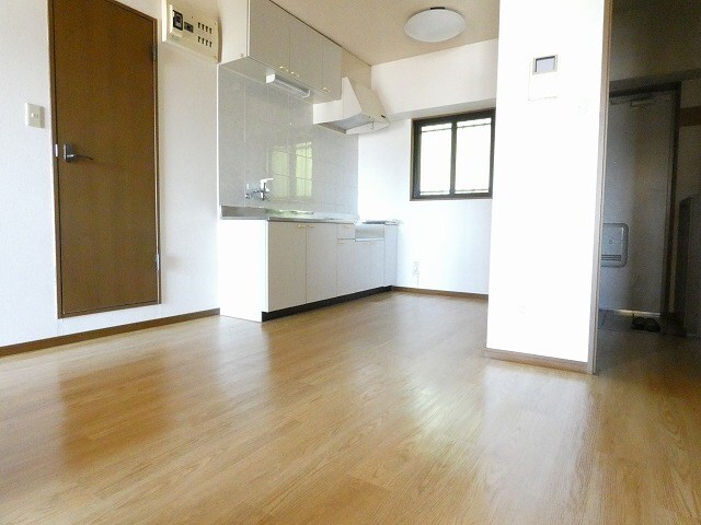 エステートマンション見晴の物件内観写真