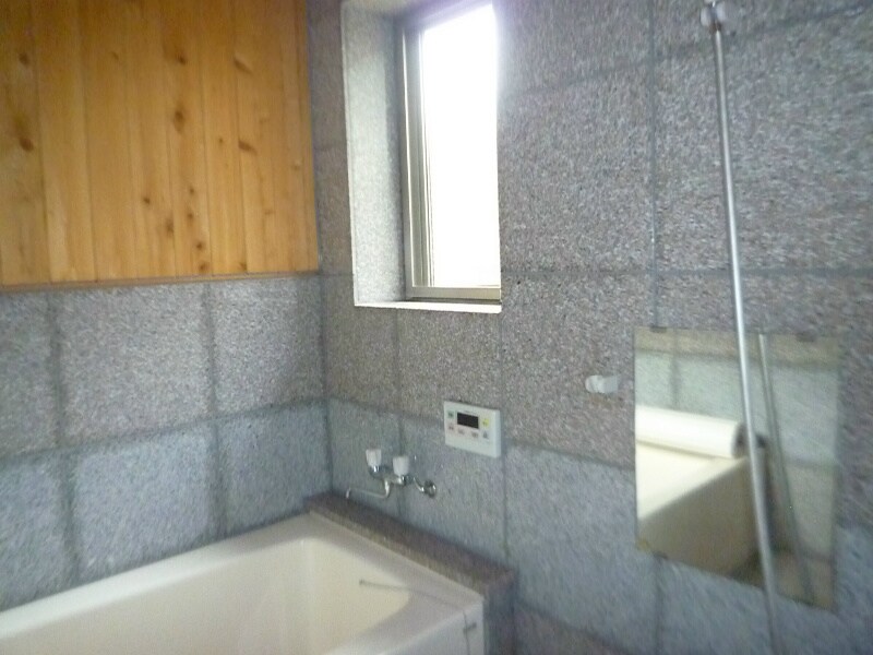 ナトゥーア明IIの物件内観写真