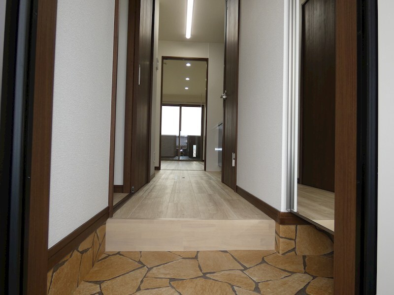 ラフィネ新井の物件内観写真