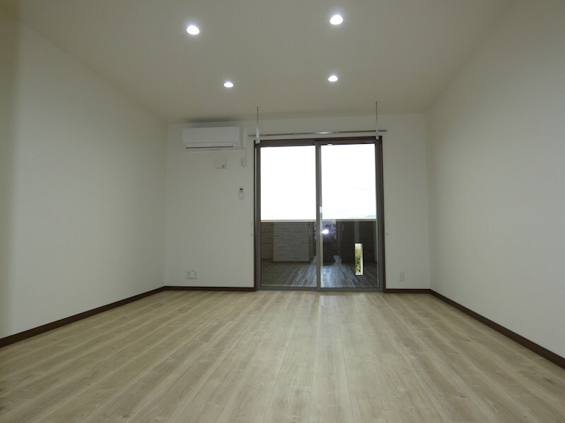 ラフィネ新井の物件内観写真