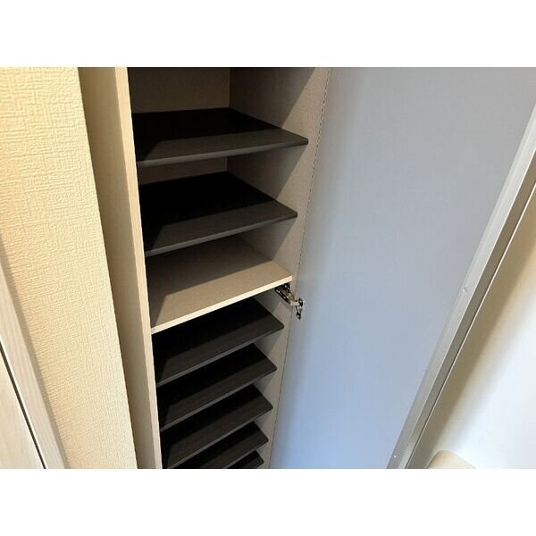 AVENUE　Bの物件内観写真