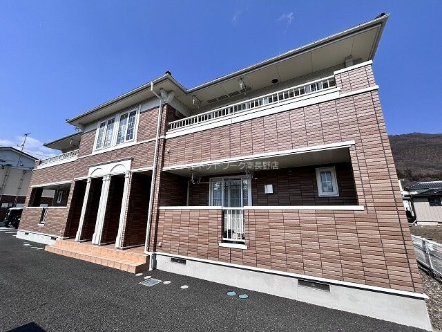 サニーコートＢの物件外観写真