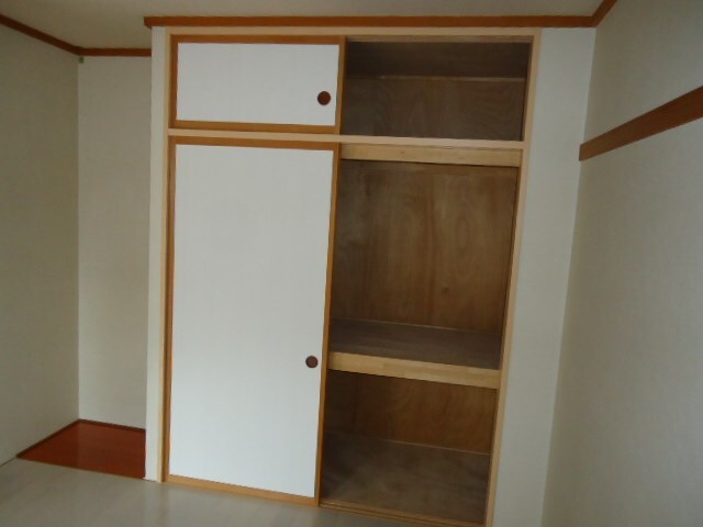 リビアン川中島の物件内観写真