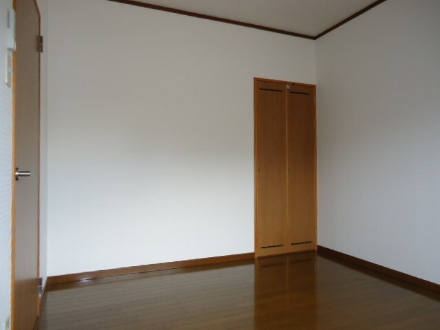 リビアン川中島の物件内観写真