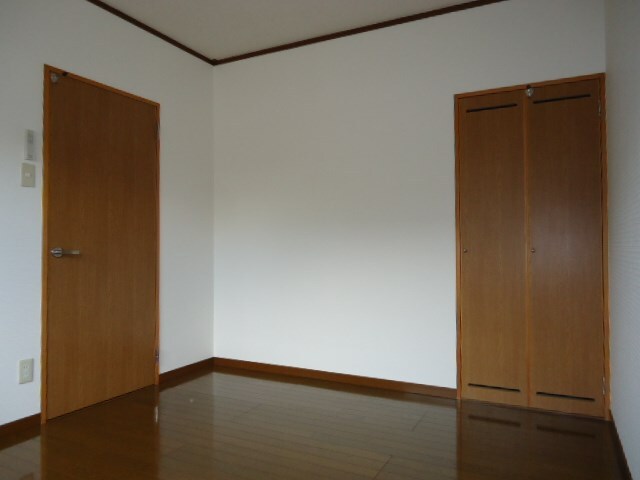 リビアン川中島の物件内観写真