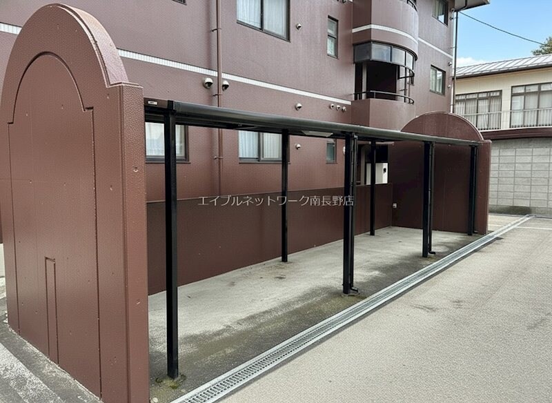 リビアン川中島の物件内観写真