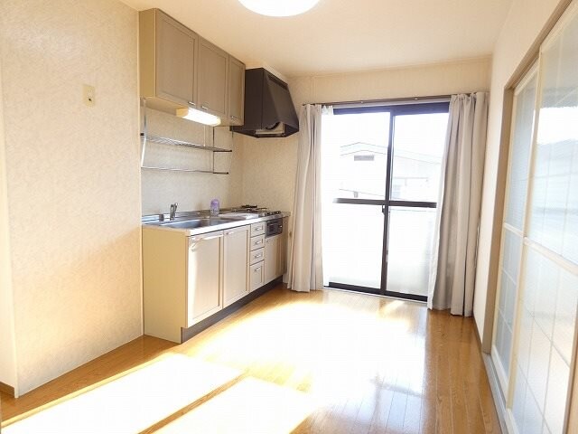 エスペランサ中條Ａ棟の物件内観写真