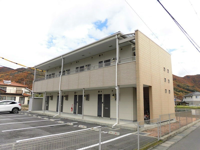 ラフィネ・ドゥーの物件外観写真